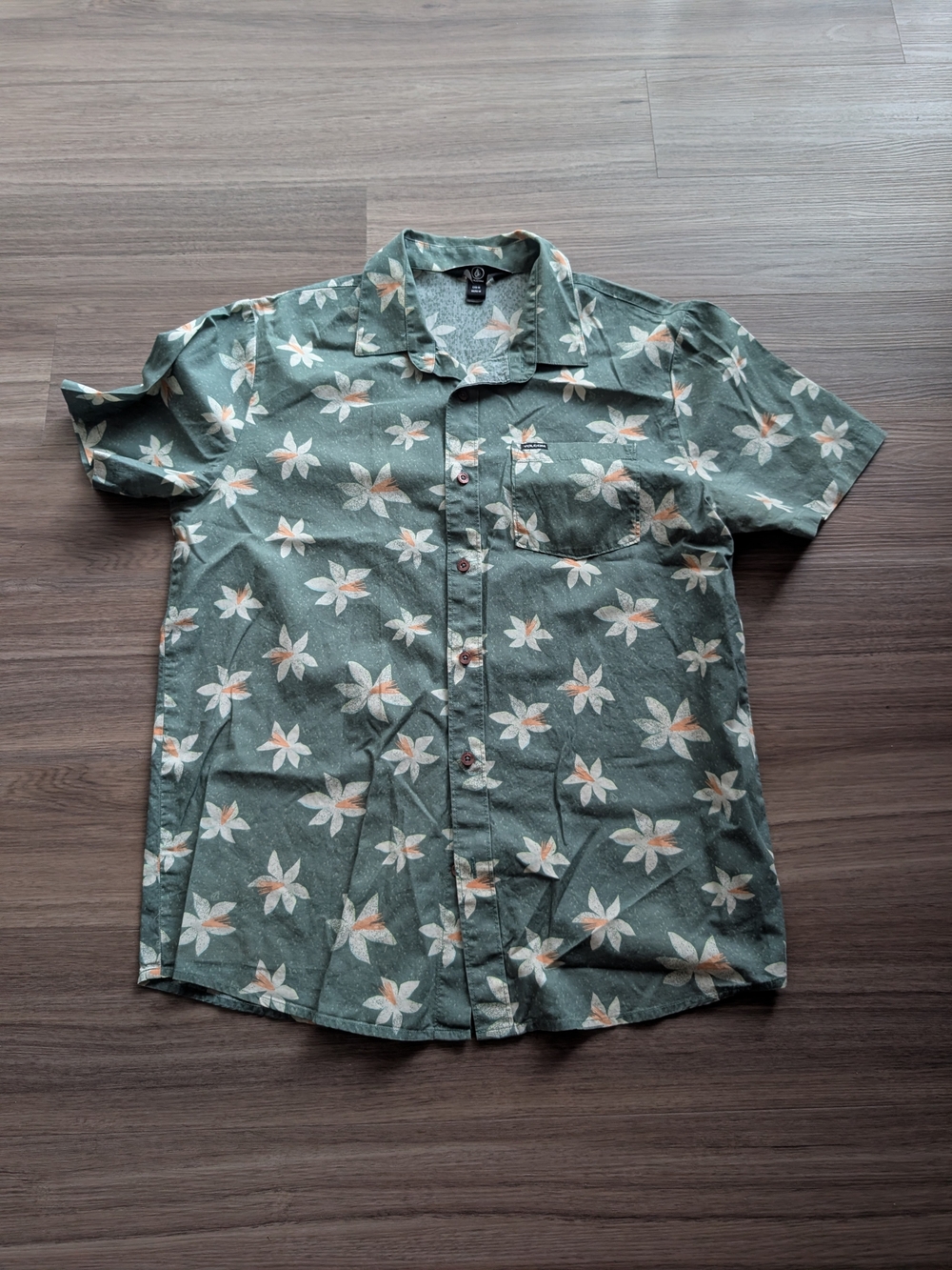 Volcom Green Floral Short-Sleeve Button-Down Shirt